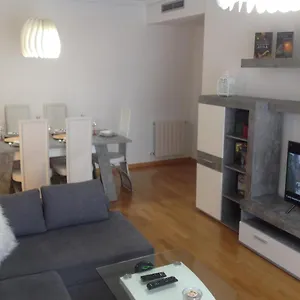 https://nice-stay.besthotelstoledo.com